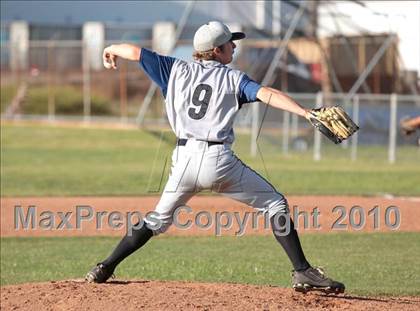 Thumbnail 2 in Gabrielino vs. Providence (St. Paul Easter Tournament) photogallery.