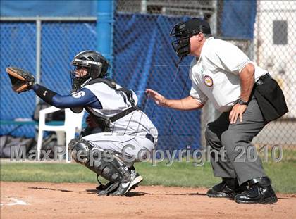Thumbnail 2 in Gabrielino vs. Providence (St. Paul Easter Tournament) photogallery.
