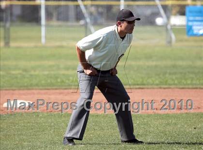 Thumbnail 2 in Gabrielino vs. Providence (St. Paul Easter Tournament) photogallery.