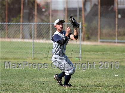Thumbnail 1 in Gabrielino vs. Providence (St. Paul Easter Tournament) photogallery.