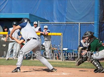 Thumbnail 1 in Gabrielino vs. Providence (St. Paul Easter Tournament) photogallery.
