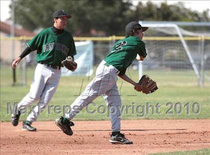Thumbnail 2 in Gabrielino vs. Providence (St. Paul Easter Tournament) photogallery.
