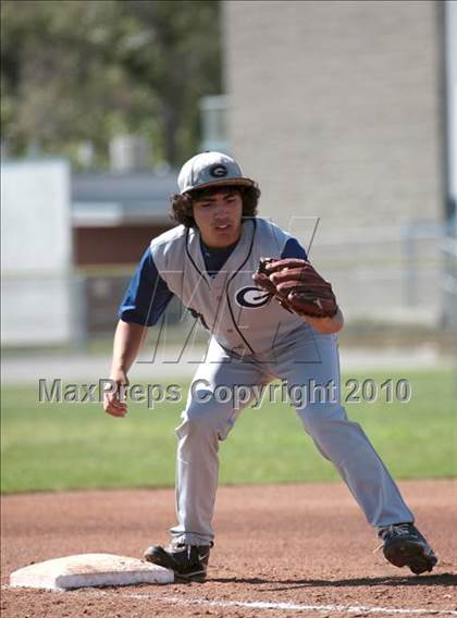 Thumbnail 2 in Gabrielino vs. Providence (St. Paul Easter Tournament) photogallery.