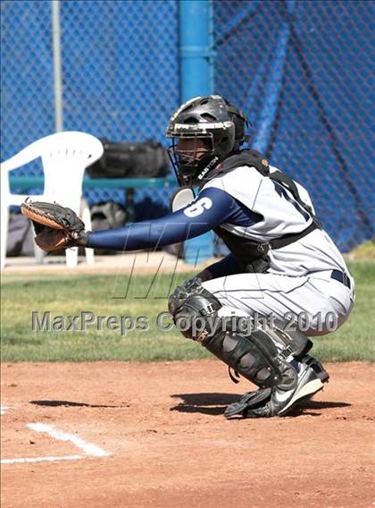 Thumbnail 3 in Gabrielino vs. Providence (St. Paul Easter Tournament) photogallery.