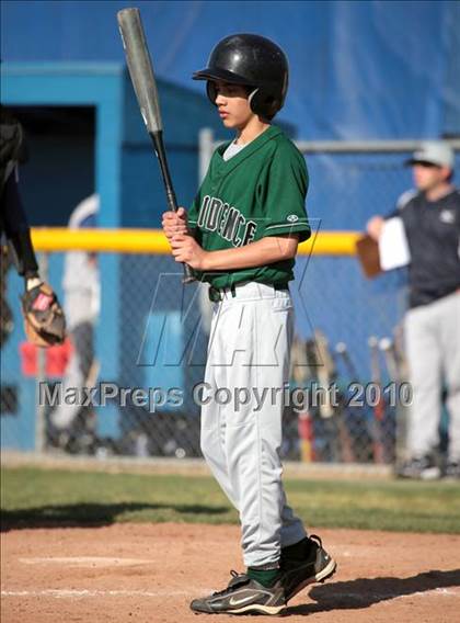 Thumbnail 3 in Gabrielino vs. Providence (St. Paul Easter Tournament) photogallery.