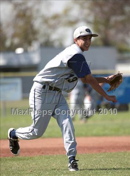 Thumbnail 3 in Gabrielino vs. Providence (St. Paul Easter Tournament) photogallery.