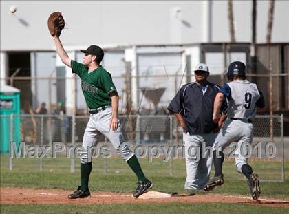 Thumbnail 1 in Gabrielino vs. Providence (St. Paul Easter Tournament) photogallery.