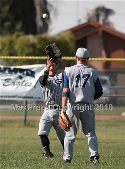 Thumbnail 2 in Gabrielino vs. Providence (St. Paul Easter Tournament) photogallery.