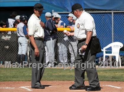 Thumbnail 2 in Gabrielino vs. Providence (St. Paul Easter Tournament) photogallery.