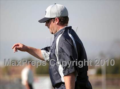 Thumbnail 2 in Gabrielino vs. Providence (St. Paul Easter Tournament) photogallery.