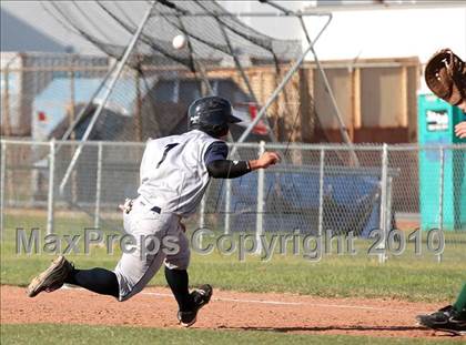 Thumbnail 1 in Gabrielino vs. Providence (St. Paul Easter Tournament) photogallery.