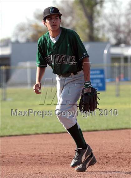 Thumbnail 3 in Gabrielino vs. Providence (St. Paul Easter Tournament) photogallery.