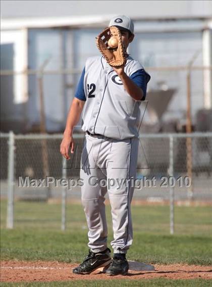 Thumbnail 2 in Gabrielino vs. Providence (St. Paul Easter Tournament) photogallery.