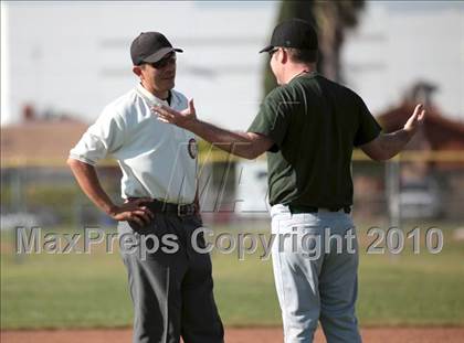 Thumbnail 2 in Gabrielino vs. Providence (St. Paul Easter Tournament) photogallery.