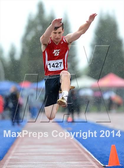 Thumbnail 3 in Rocklin Thunder Invitational photogallery.