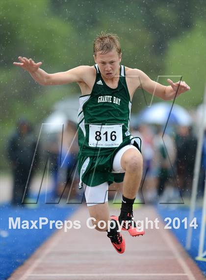 Thumbnail 3 in Rocklin Thunder Invitational photogallery.