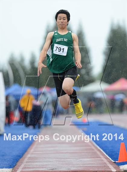 Thumbnail 2 in Rocklin Thunder Invitational photogallery.