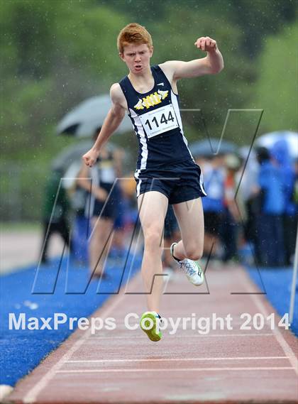 Thumbnail 2 in Rocklin Thunder Invitational photogallery.