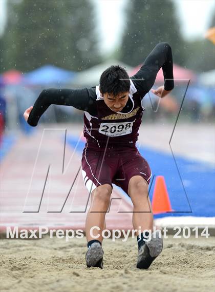 Thumbnail 3 in Rocklin Thunder Invitational photogallery.