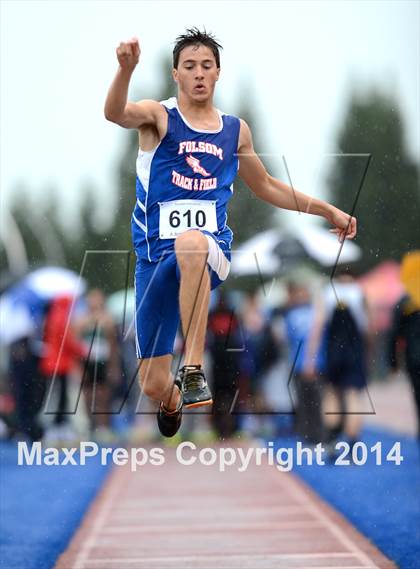 Thumbnail 1 in Rocklin Thunder Invitational photogallery.