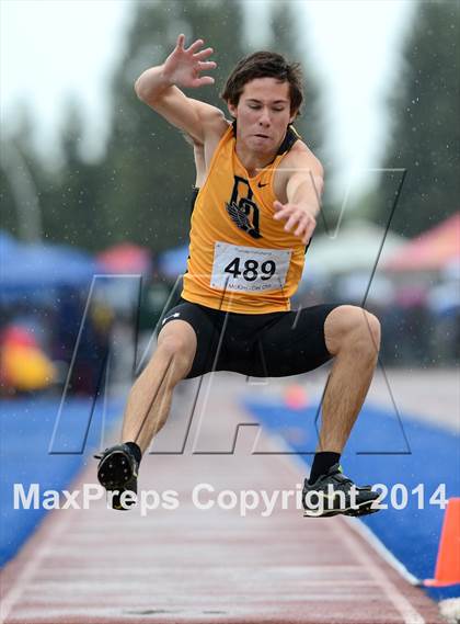 Thumbnail 1 in Rocklin Thunder Invitational photogallery.