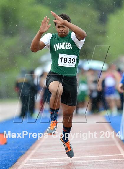 Thumbnail 1 in Rocklin Thunder Invitational photogallery.