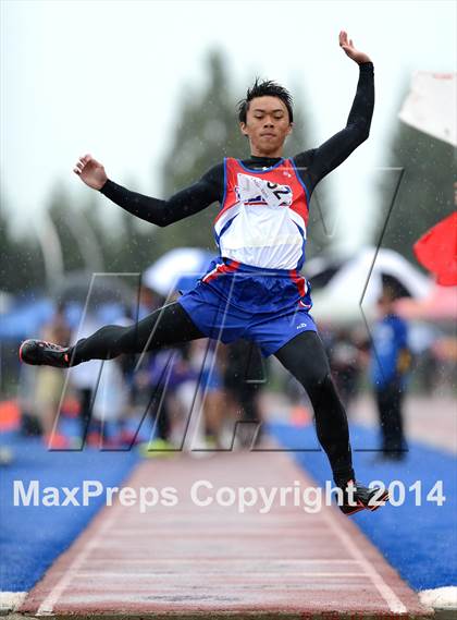 Thumbnail 2 in Rocklin Thunder Invitational photogallery.