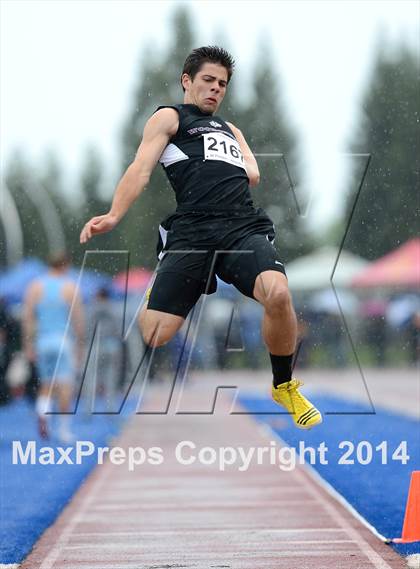 Thumbnail 1 in Rocklin Thunder Invitational photogallery.
