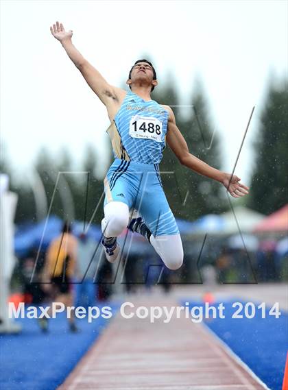 Thumbnail 2 in Rocklin Thunder Invitational photogallery.