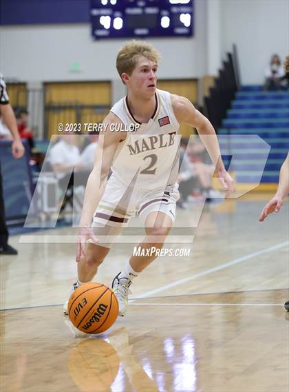 Thumbnail 3 in Grantsville vs. Maple Mountain (Eagle Holiday Shootout) photogallery.