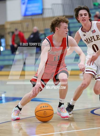Thumbnail 2 in Grantsville vs. Maple Mountain (Eagle Holiday Shootout) photogallery.