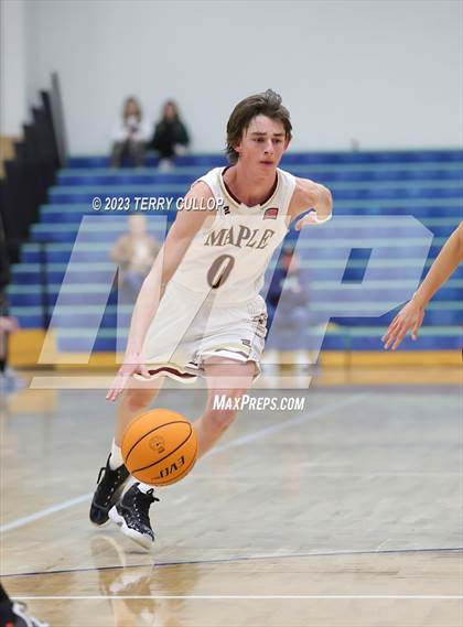 Thumbnail 1 in Grantsville vs. Maple Mountain (Eagle Holiday Shootout) photogallery.