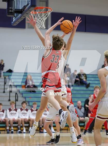 Thumbnail 1 in Grantsville vs. Maple Mountain (Eagle Holiday Shootout) photogallery.