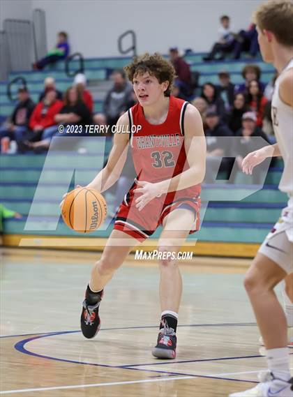 Thumbnail 2 in Grantsville vs. Maple Mountain (Eagle Holiday Shootout) photogallery.