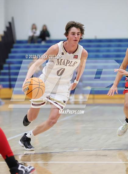 Thumbnail 2 in Grantsville vs. Maple Mountain (Eagle Holiday Shootout) photogallery.