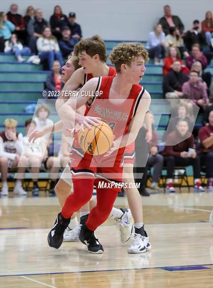 Thumbnail 1 in Grantsville vs. Maple Mountain (Eagle Holiday Shootout) photogallery.