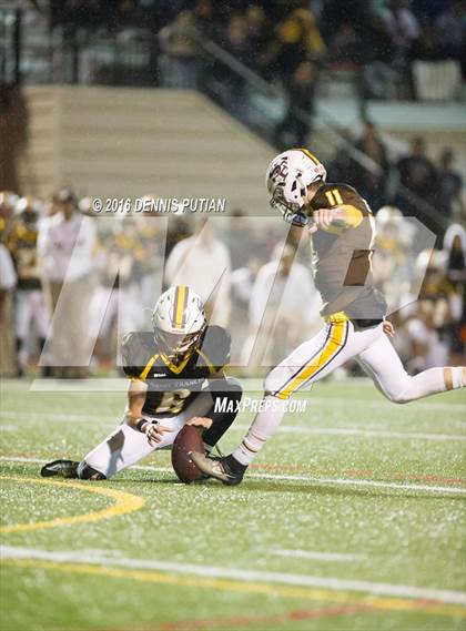 Thumbnail 3 in Valley Christian @ Saint Francis photogallery.