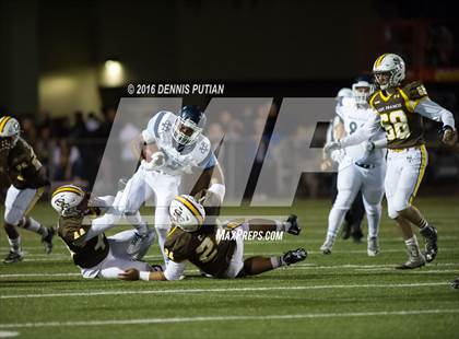 Thumbnail 2 in Valley Christian @ Saint Francis photogallery.