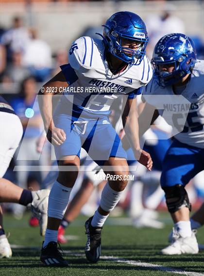 Thumbnail 1 in Ingleside vs. Wimberley (UIL 5A Division II Region 4 Semifinal) photogallery.