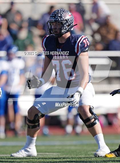 Thumbnail 1 in Ingleside vs. Wimberley (UIL 5A Division II Region 4 Semifinal) photogallery.
