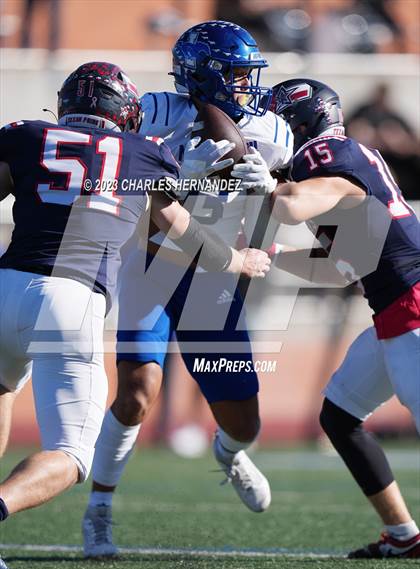 Thumbnail 3 in Ingleside vs. Wimberley (UIL 5A Division II Region 4 Semifinal) photogallery.