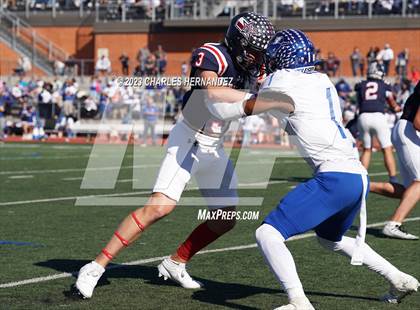 Thumbnail 2 in Ingleside vs. Wimberley (UIL 5A Division II Region 4 Semifinal) photogallery.