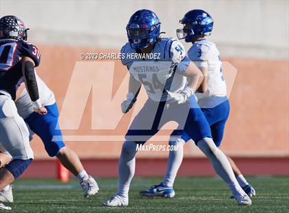 Thumbnail 2 in Ingleside vs. Wimberley (UIL 5A Division II Region 4 Semifinal) photogallery.