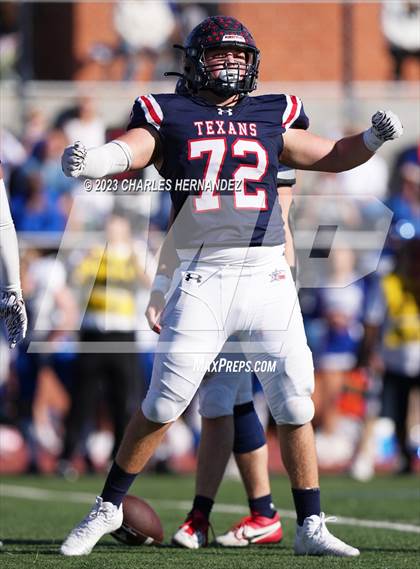 Thumbnail 2 in Ingleside vs. Wimberley (UIL 5A Division II Region 4 Semifinal) photogallery.