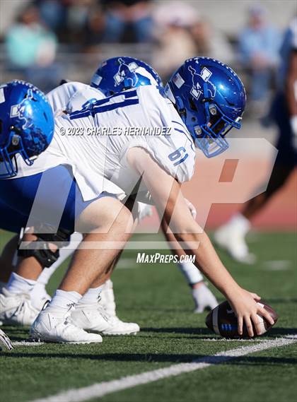 Thumbnail 3 in Ingleside vs. Wimberley (UIL 5A Division II Region 4 Semifinal) photogallery.