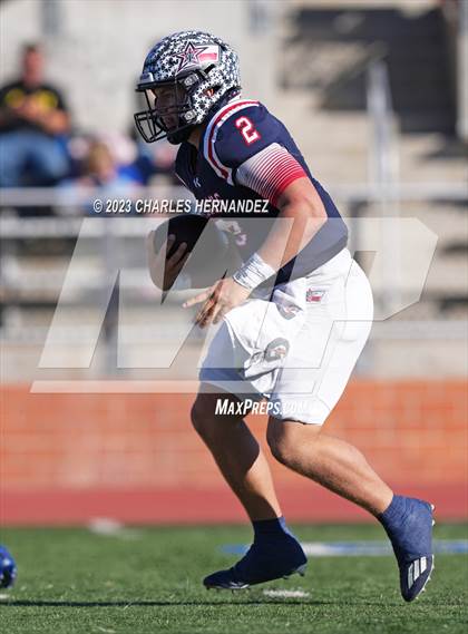 Thumbnail 2 in Ingleside vs. Wimberley (UIL 5A Division II Region 4 Semifinal) photogallery.