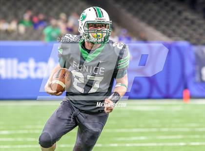 Thumbnail 1 in Sterlington vs. Eunice (LHSAA 3A Final) photogallery.
