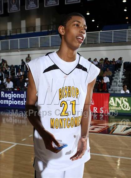 Thumbnail 1 in Price vs. Bishop Montgomery (CIF SoCal D4 Final) photogallery.