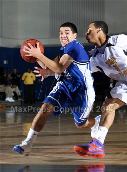 Thumbnail 1 in Price vs. Bishop Montgomery (CIF SoCal D4 Final) photogallery.
