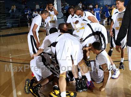 Thumbnail 1 in Price vs. Bishop Montgomery (CIF SoCal D4 Final) photogallery.